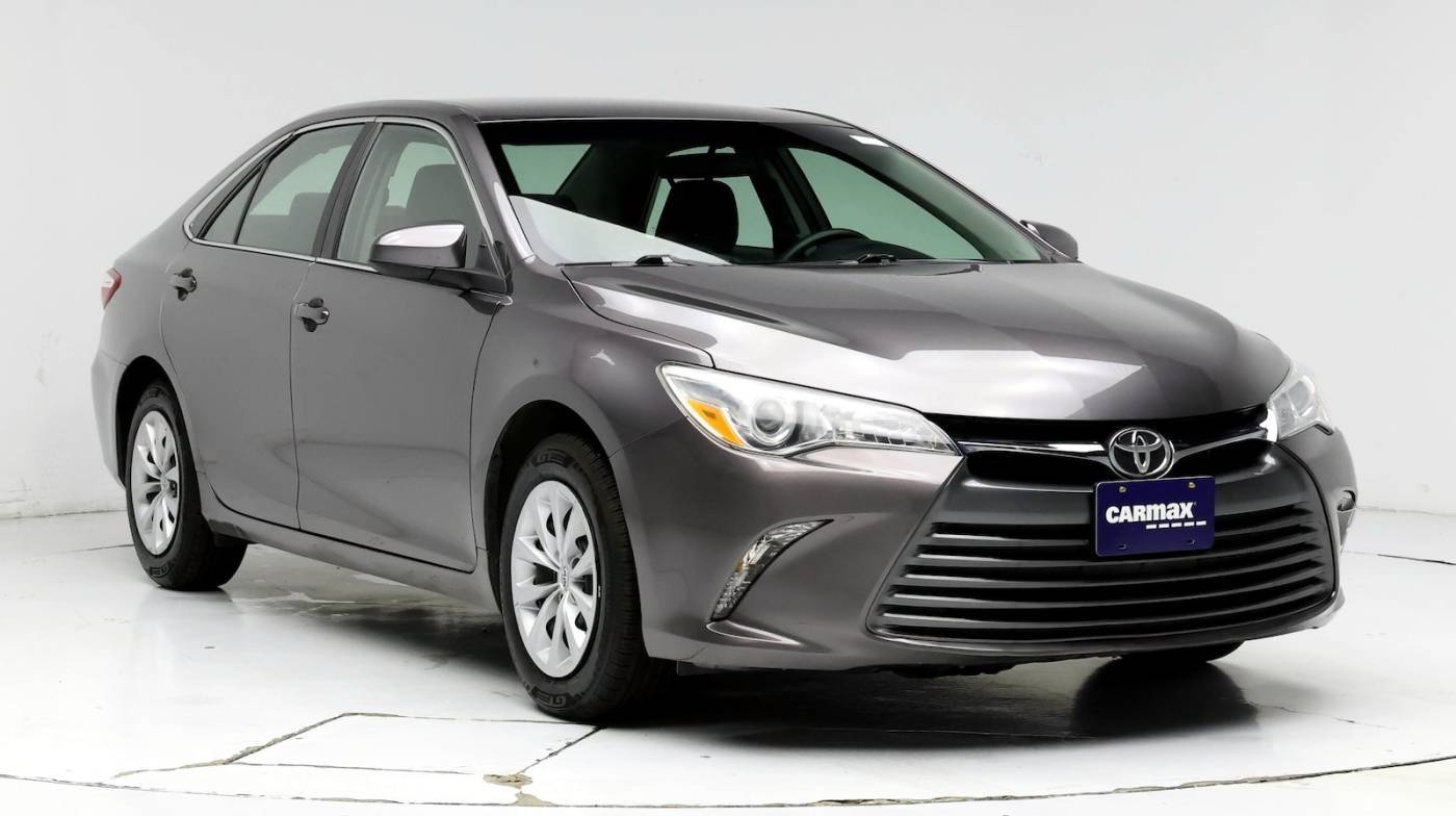 2015 Toyota Camry LE — Sedan — 61,352 mi — San Antonio, TX