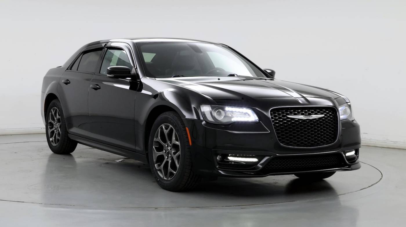 2018 Chrysler 300 S — Sedan — 103,494 mi — Louisville, KY
