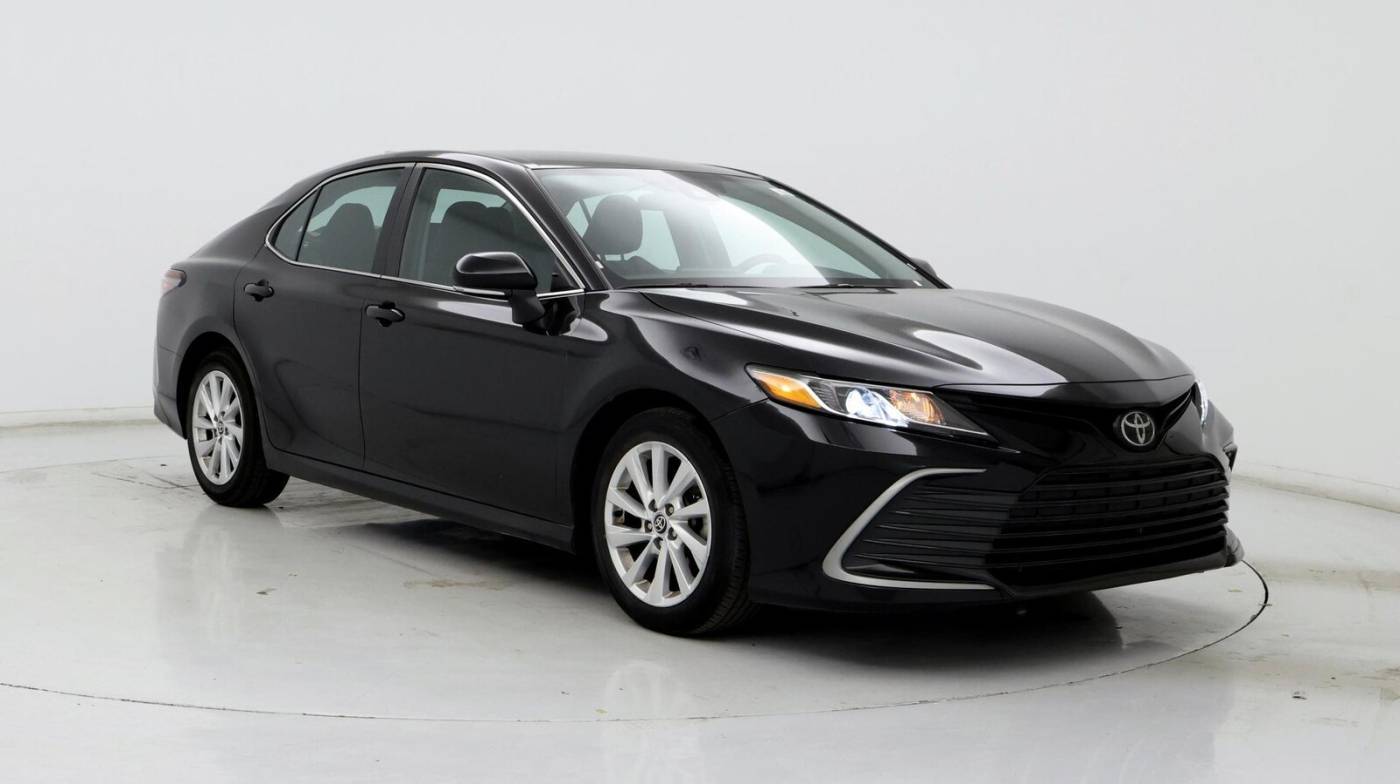 2023 Toyota Camry LE — Sedan — 39,780 mi — Louisville, KY