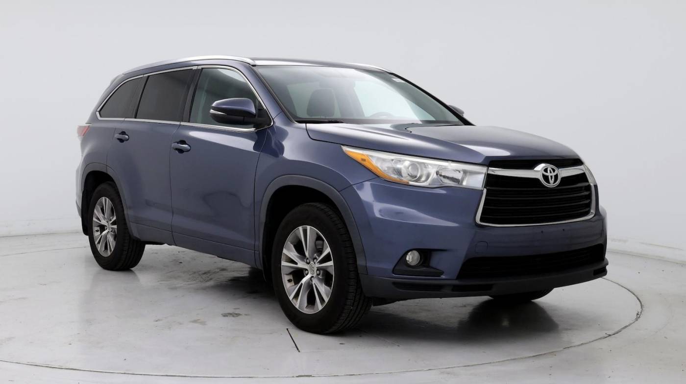 2015 Toyota Highlander XLE — SUV — 111,883 mi — Louisville, KY
