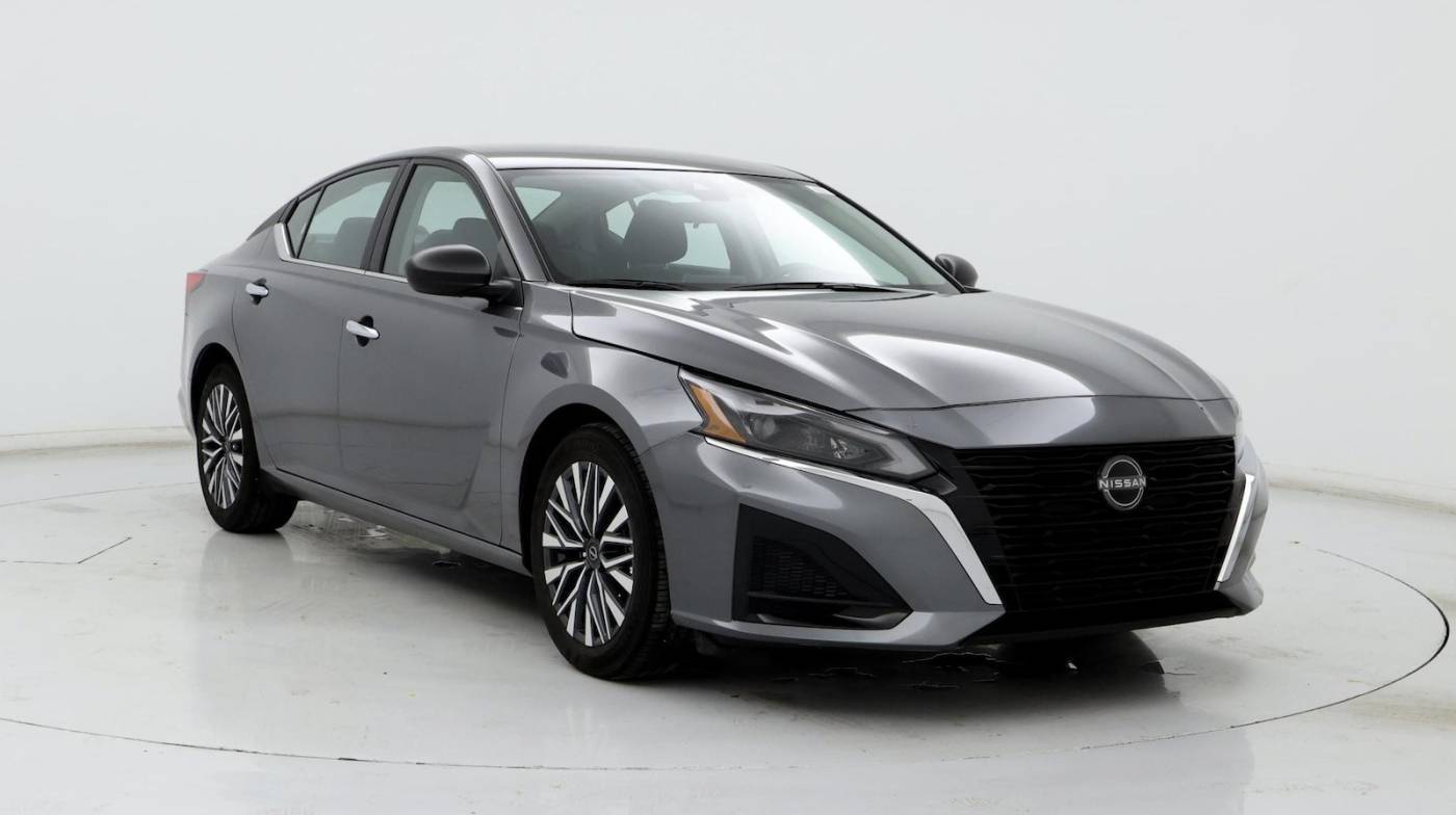 2024 Nissan Altima SV — Sedan — 15,889 mi — Louisville, KY