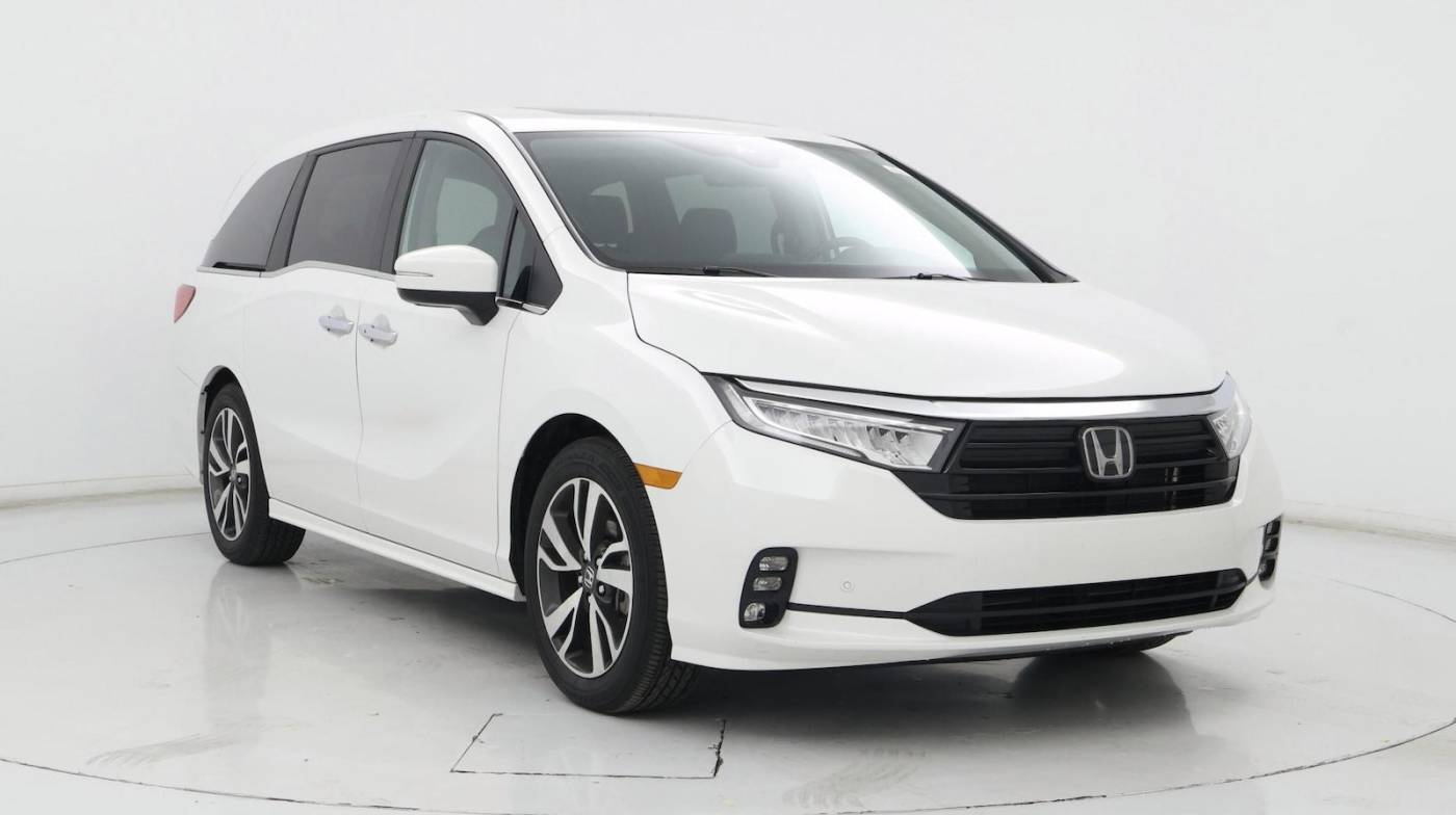 2023 Honda Odyssey Touring — Minivan — 9,580 mi — Louisville, KY