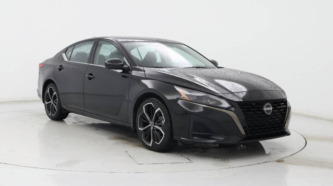 2023 Nissan Altima SR — Sedan — 42,252 mi — Louisville, KY