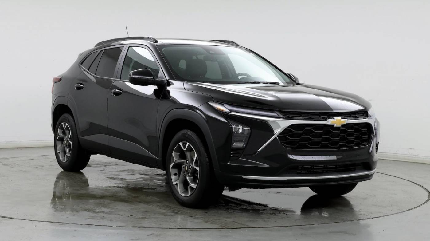 2025 Chevrolet Trax LT — SUV — 6,674 mi — Louisville, KY