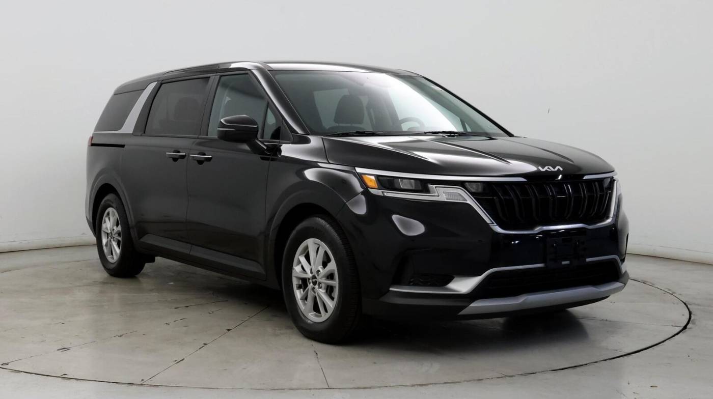 2024 Kia Carnival LXS — Minivan — 6,279 mi — Louisville, KY