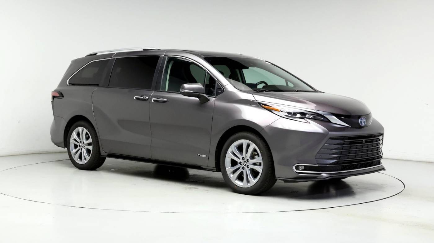2021 Toyota Sienna Platinum — Minivan — 48,822 mi — Memphis, TN