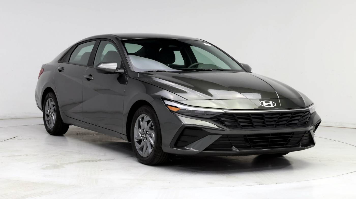 2024 Hyundai Elantra SEL — Sedan — 23,998 mi — Memphis, TN