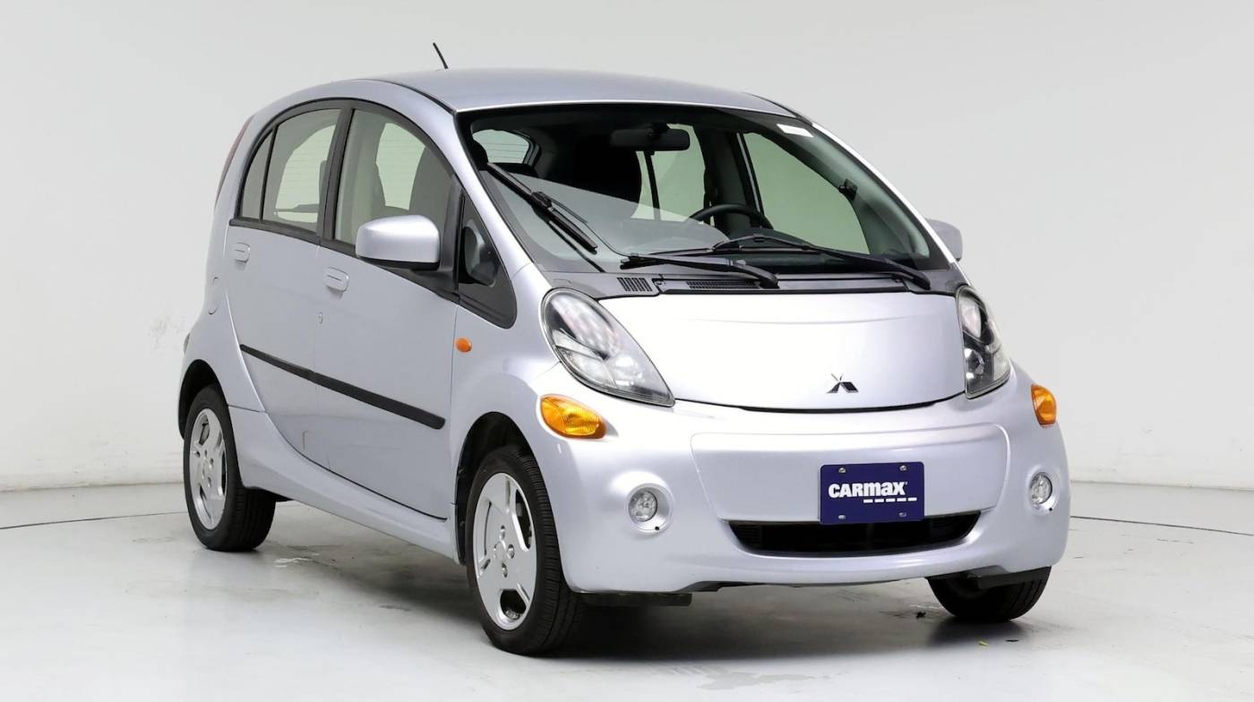 2016 Mitsubishi i-MiEV ES — Hatchback — 77,135 mi — Memphis, TN