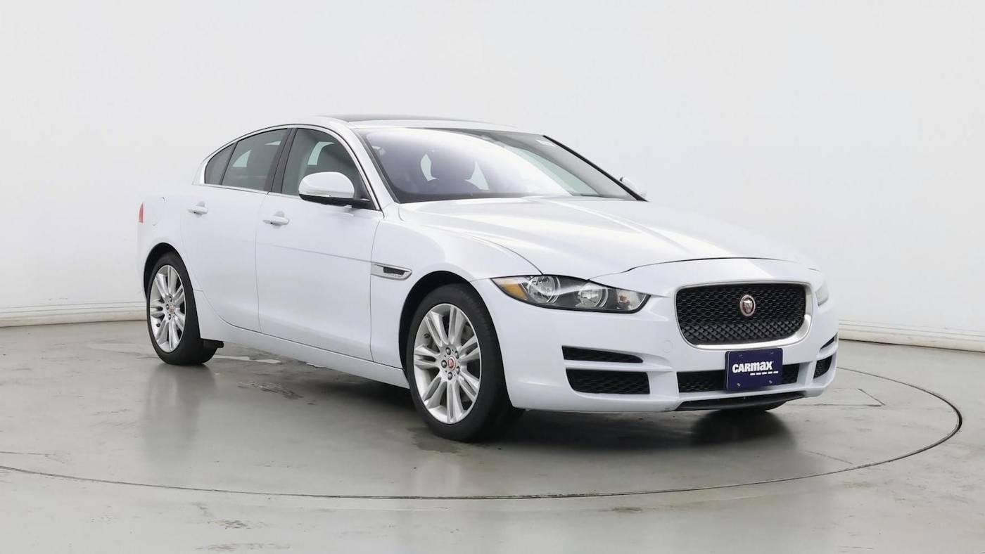 2019 Jaguar XE