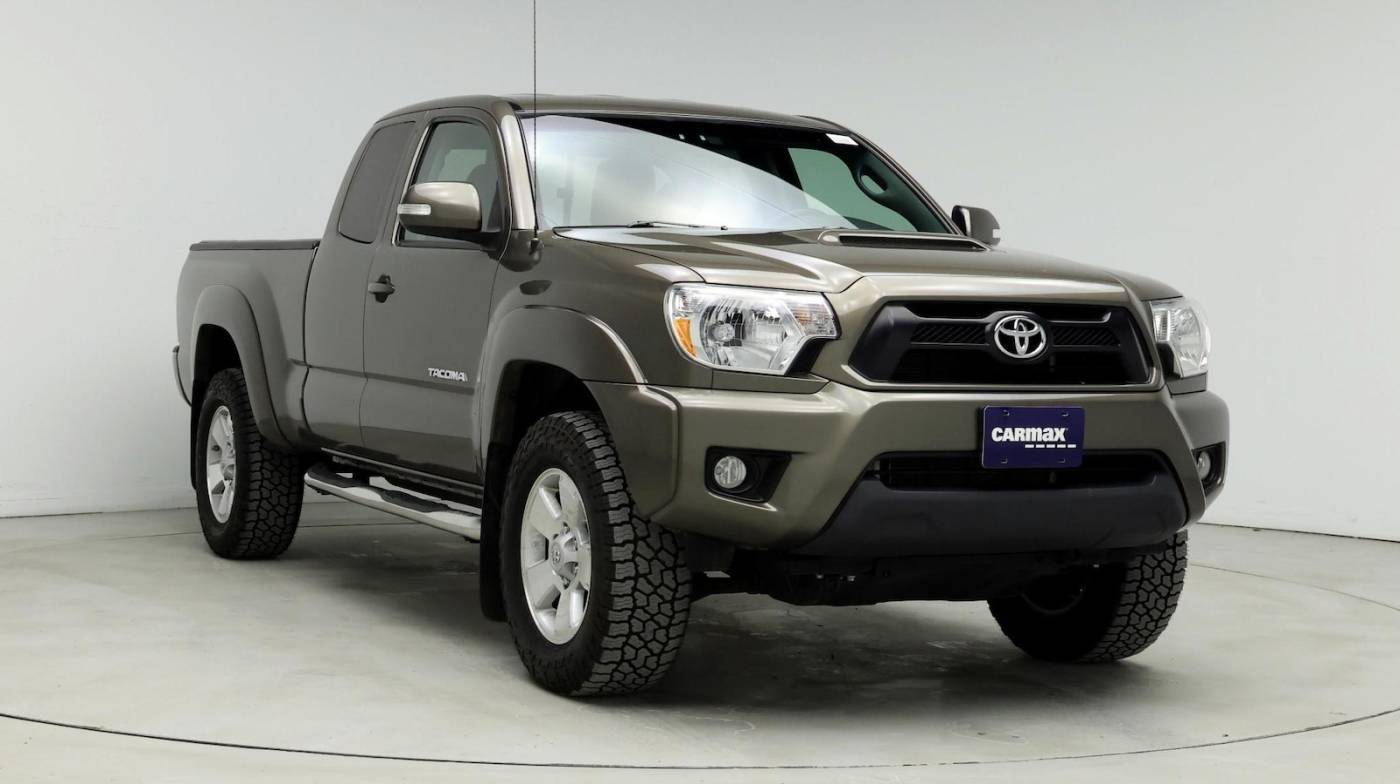 2014 Toyota Tacoma Base — Pickup Truck — 17,034 mi — Merrillville, IN