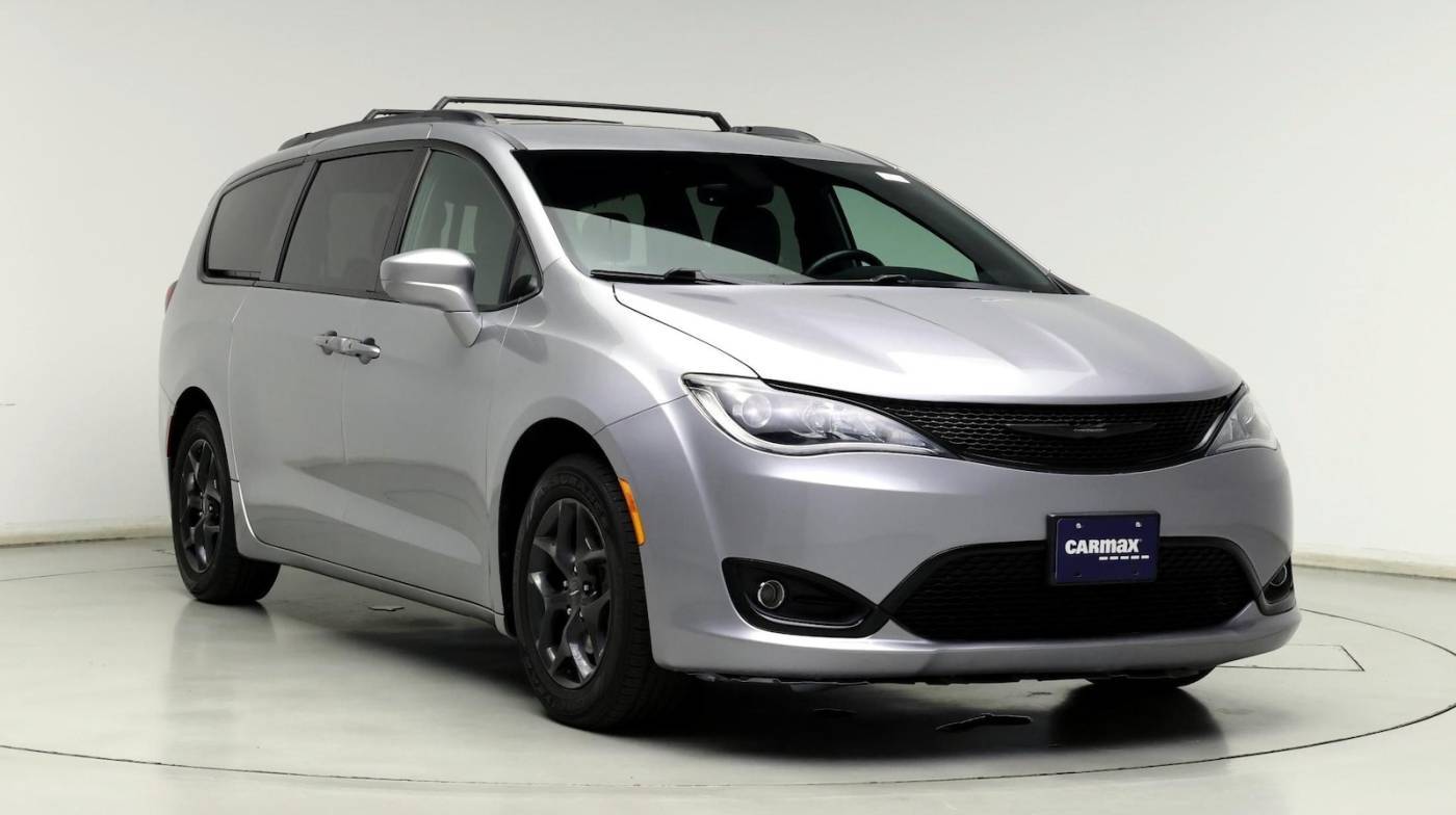 2018 Chrysler Pacifica Touring L Plus — Minivan — 62,778 mi — Merrillville, IN