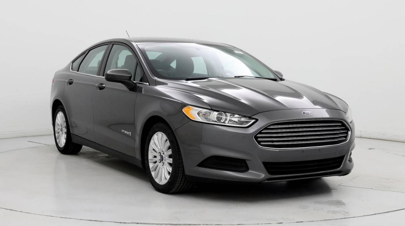 2016 Ford Fusion Hybrid S — Sedan — 96,688 mi — Merrillville, IN