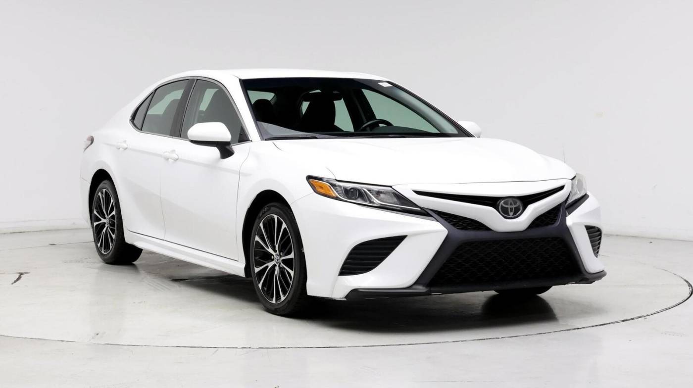 2018 Toyota Camry SE — Sedan — 71,948 mi — Miami Lakes, FL