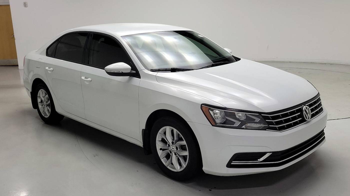 2018 Volkswagen Passat 2.0T S — Sedan — 49,065 mi — Miami Lakes, FL