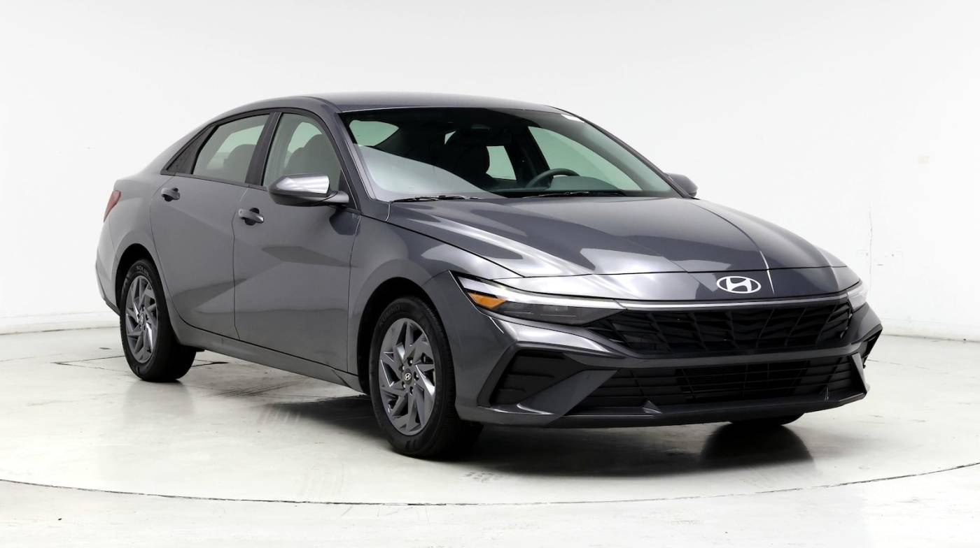 2024 Hyundai Elantra SEL — Sedan — 6,579 mi — Miami Lakes, FL