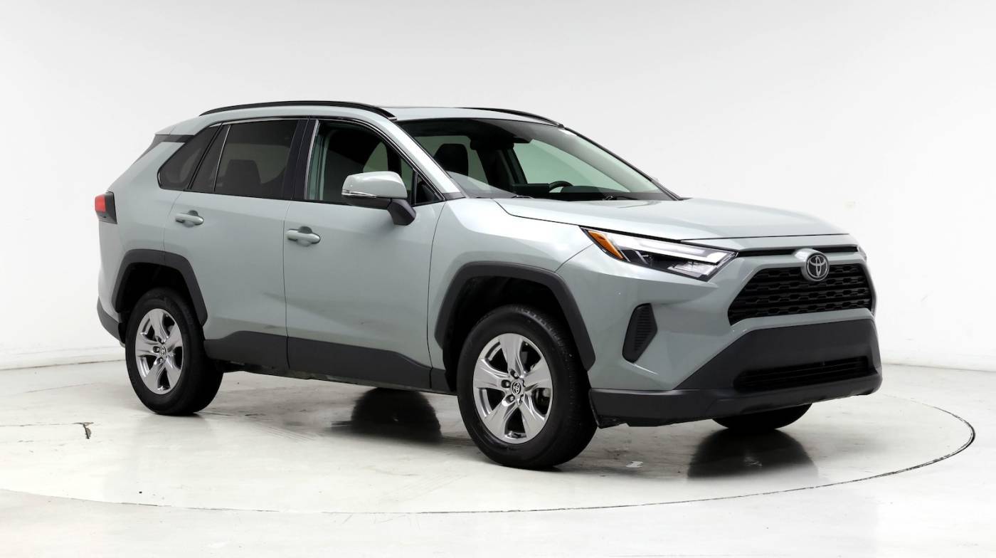 2022 Toyota RAV4 XLE — SUV — 29,766 mi — Miami Lakes, FL