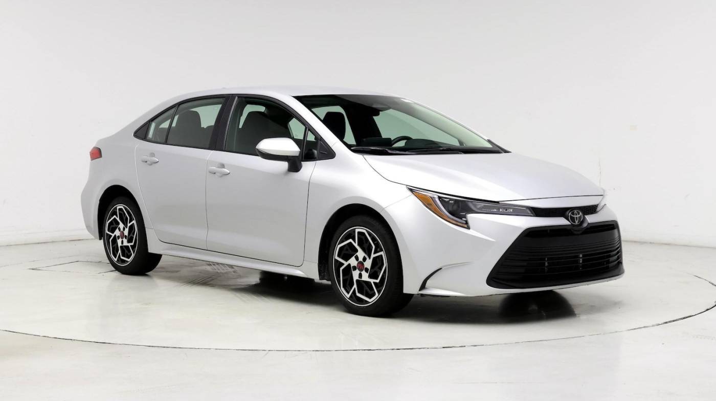 2024 Toyota Corolla LE — Sedan — 3,130 mi — Miami Lakes, FL