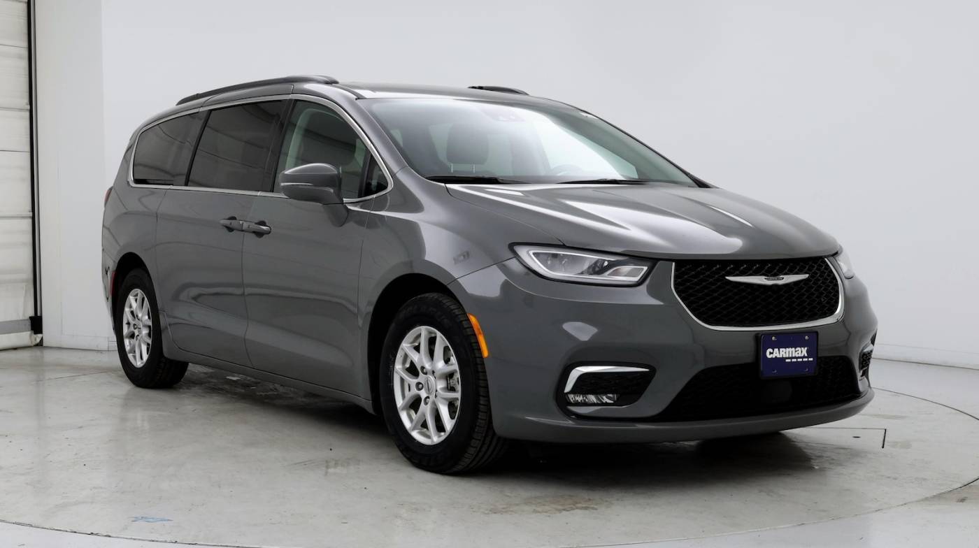 2022 Chrysler Pacifica Touring L — Minivan — 58,285 mi — Midlothian, VA