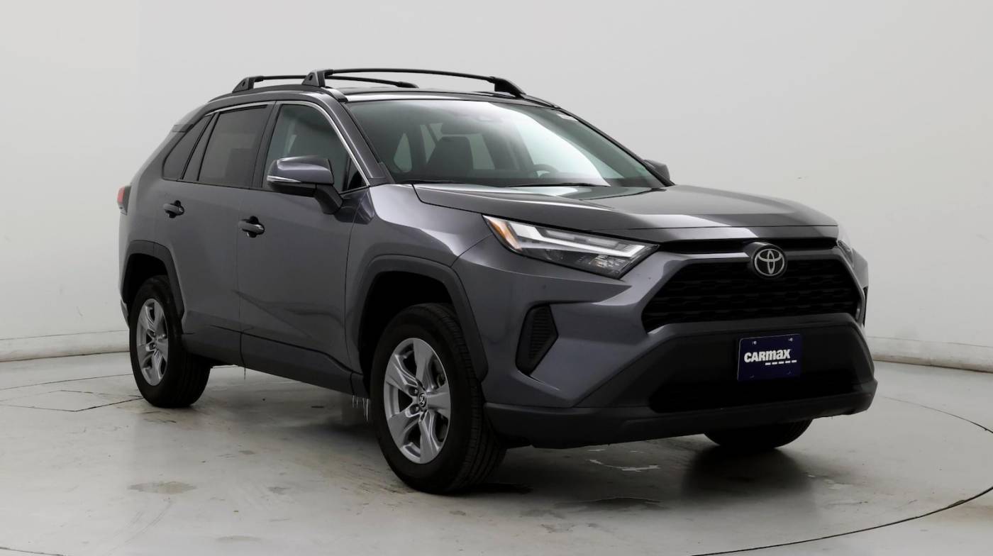2022 Toyota RAV4 XLE — SUV — 30,053 mi — Midlothian, VA