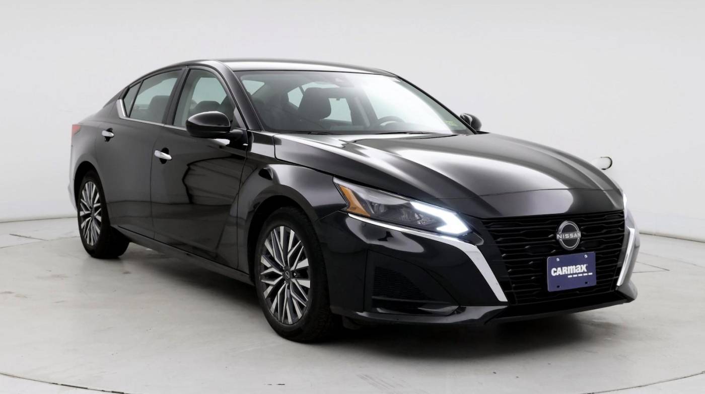 2023 Nissan Altima SV — Sedan — 28,035 mi — Midlothian, VA