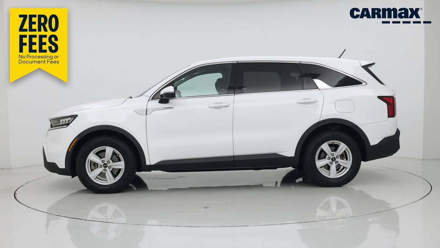 2022 Kia Sorento LX