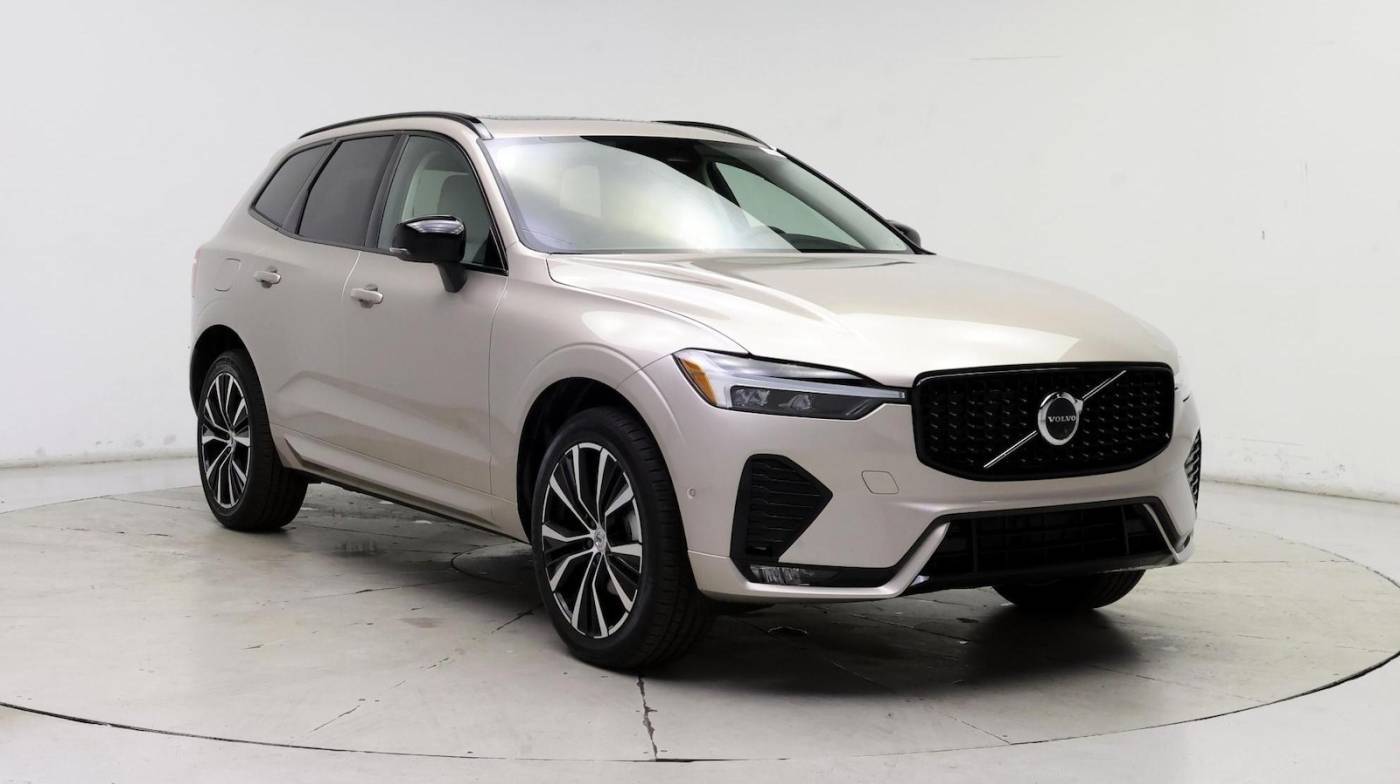 2025 Volvo XC60 Plus — SUV — 586 mi — Midlothian, VA