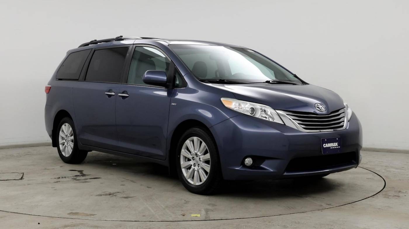 2017 Toyota Sienna XLE — Minivan — 21,810 mi — Midlothian, VA