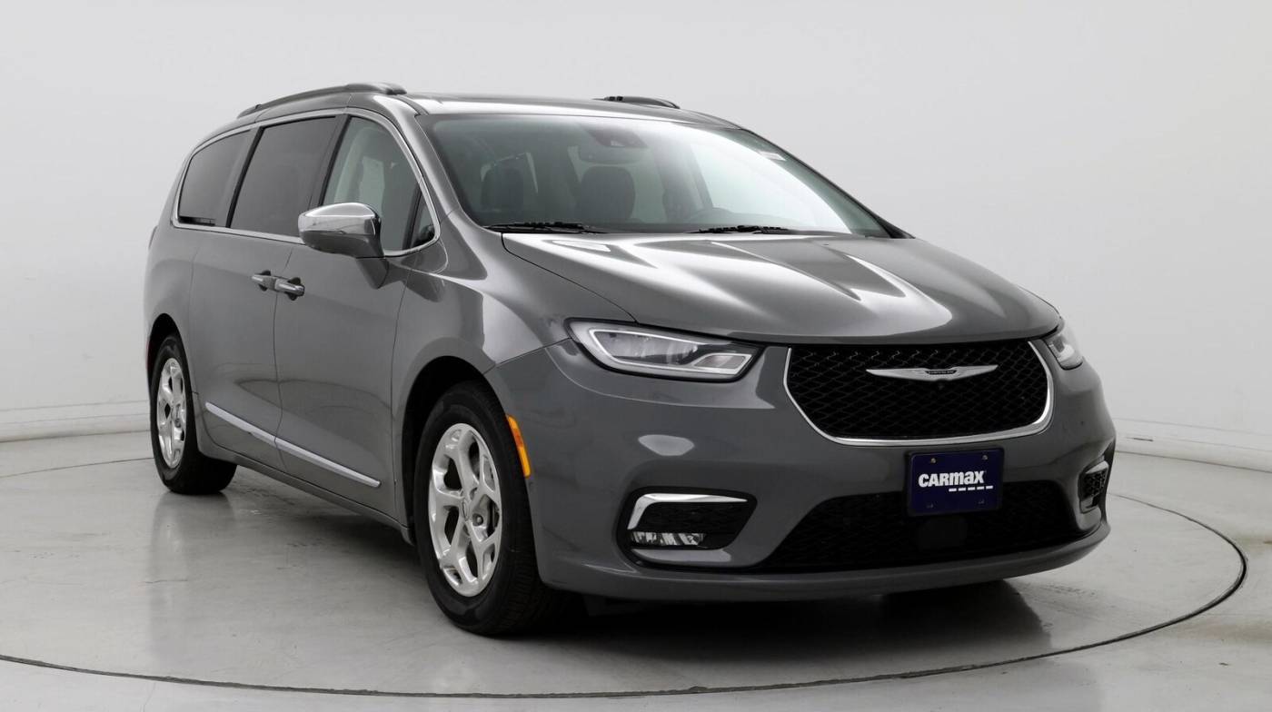 2022 Chrysler Pacifica Limited — Minivan — 57,429 mi — Modesto, CA