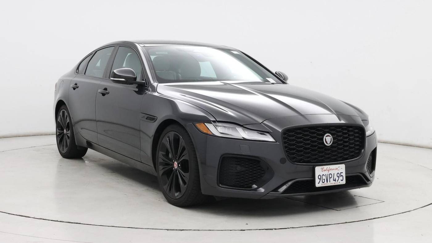 2023 Jaguar XF SE