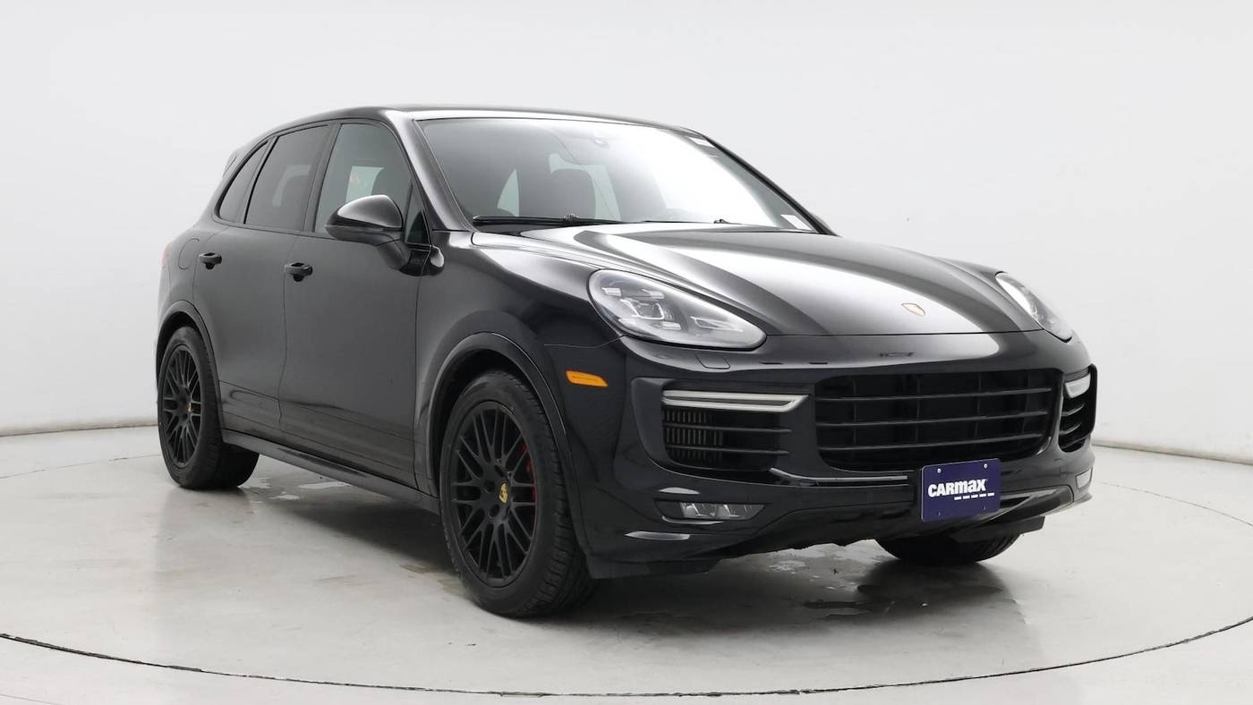 2016 Porsche Cayenne GTS