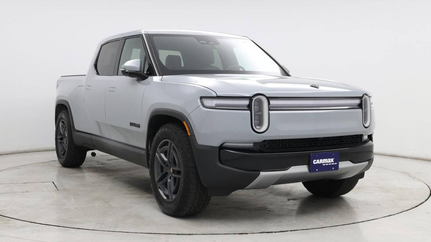 2025 Rivian R1T Adventure
