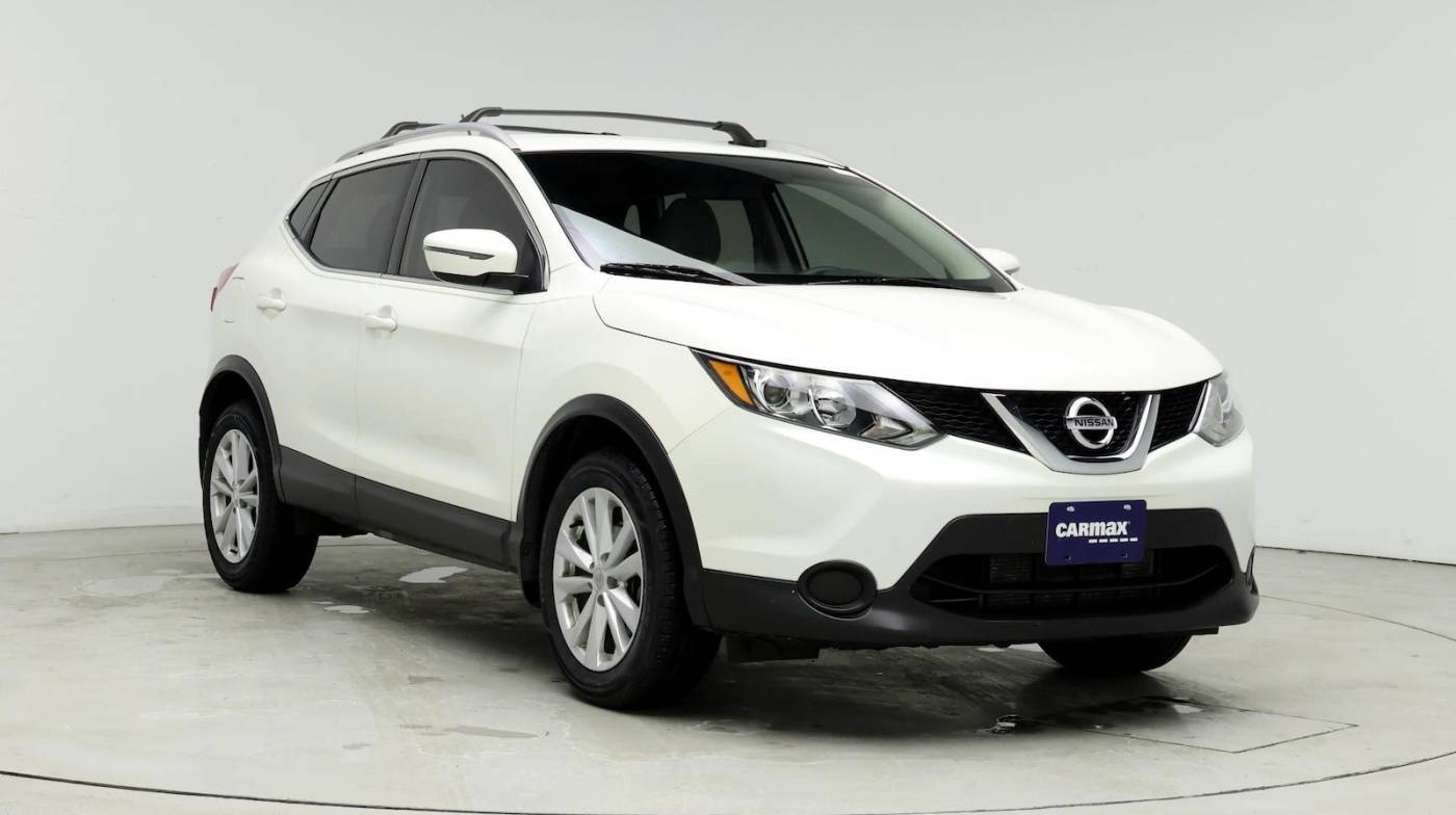 2018 Nissan Rogue Sport SV — SUV — 28,419 mi — Naperville, IL