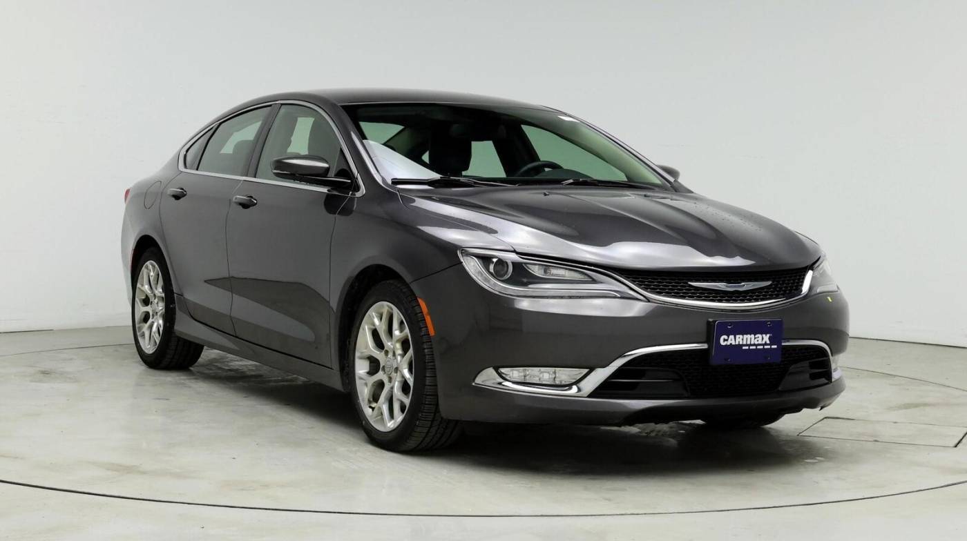2015 Chrysler 200 C — Sedan — 73,815 mi — Naperville, IL