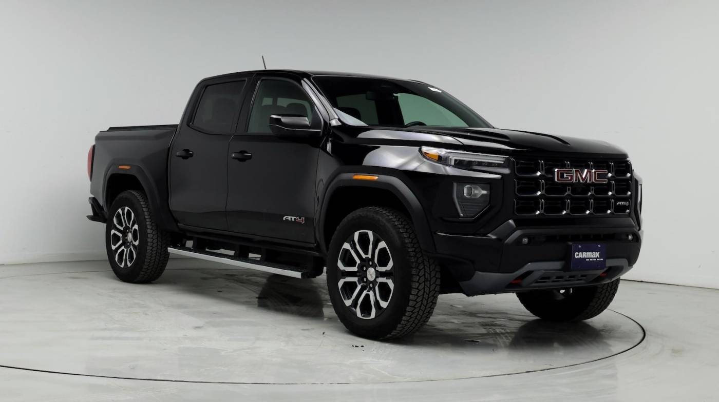 2023 GMC Canyon AT4 — Pickup Truck — 11,598 mi — Naperville, IL