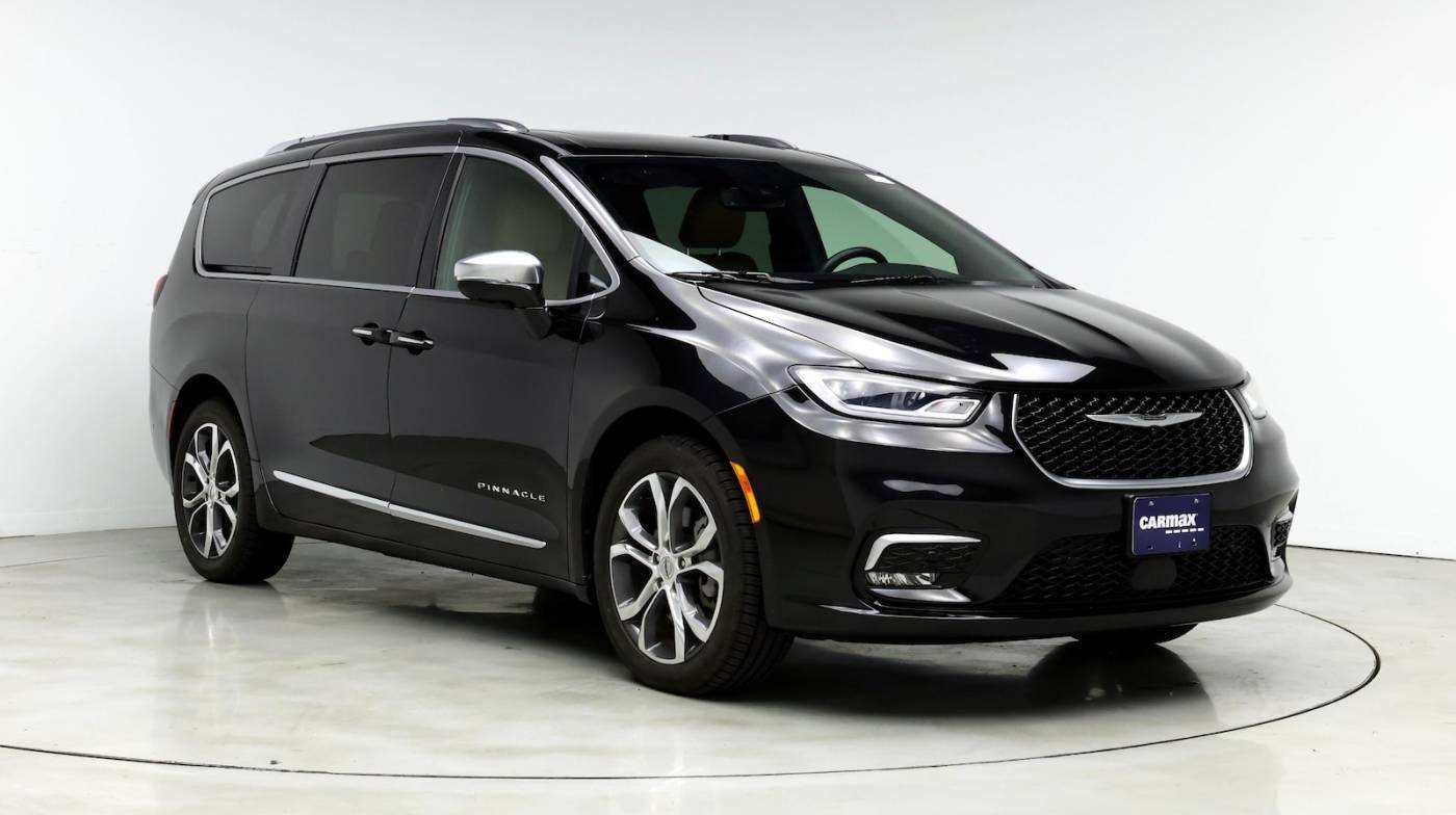 2021 Chrysler Pacifica Pinnacle — Minivan — 30,530 mi — Naperville, IL