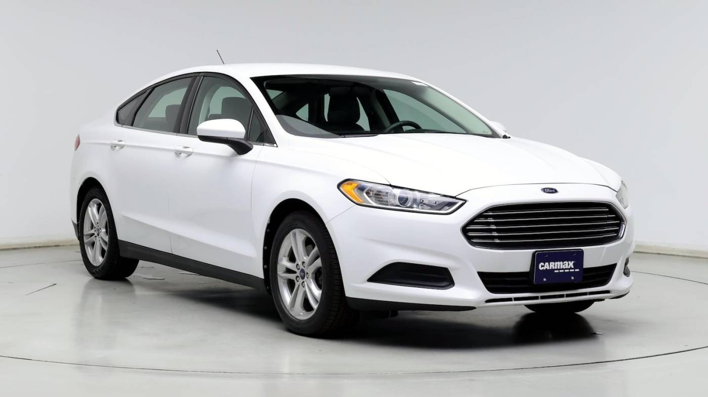 2013 Ford Fusion S — Sedan — 96,841 mi — Naperville, IL