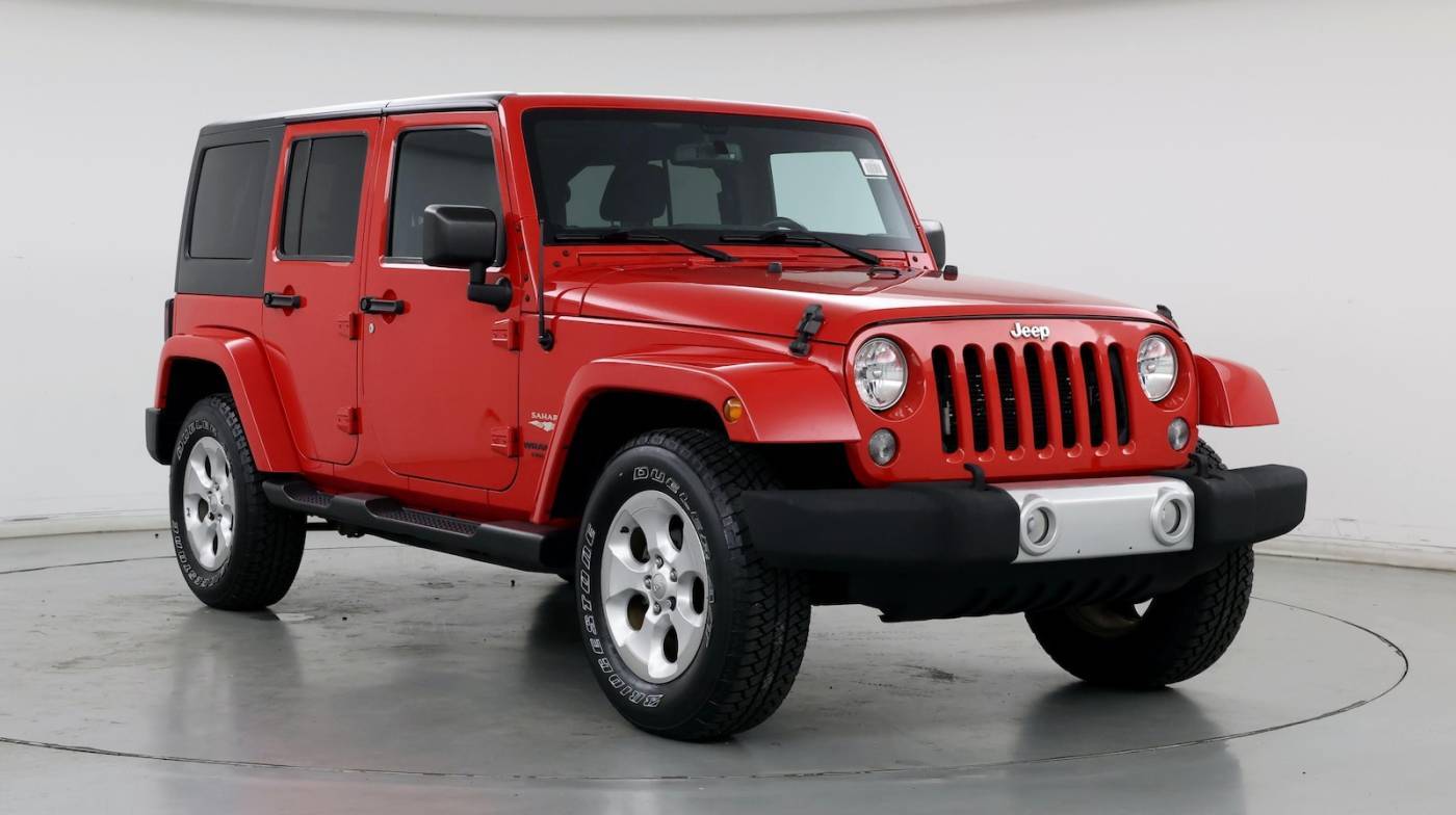 2015 Jeep Wrangler Sahara — SUV — 106,196 mi — Naperville, IL