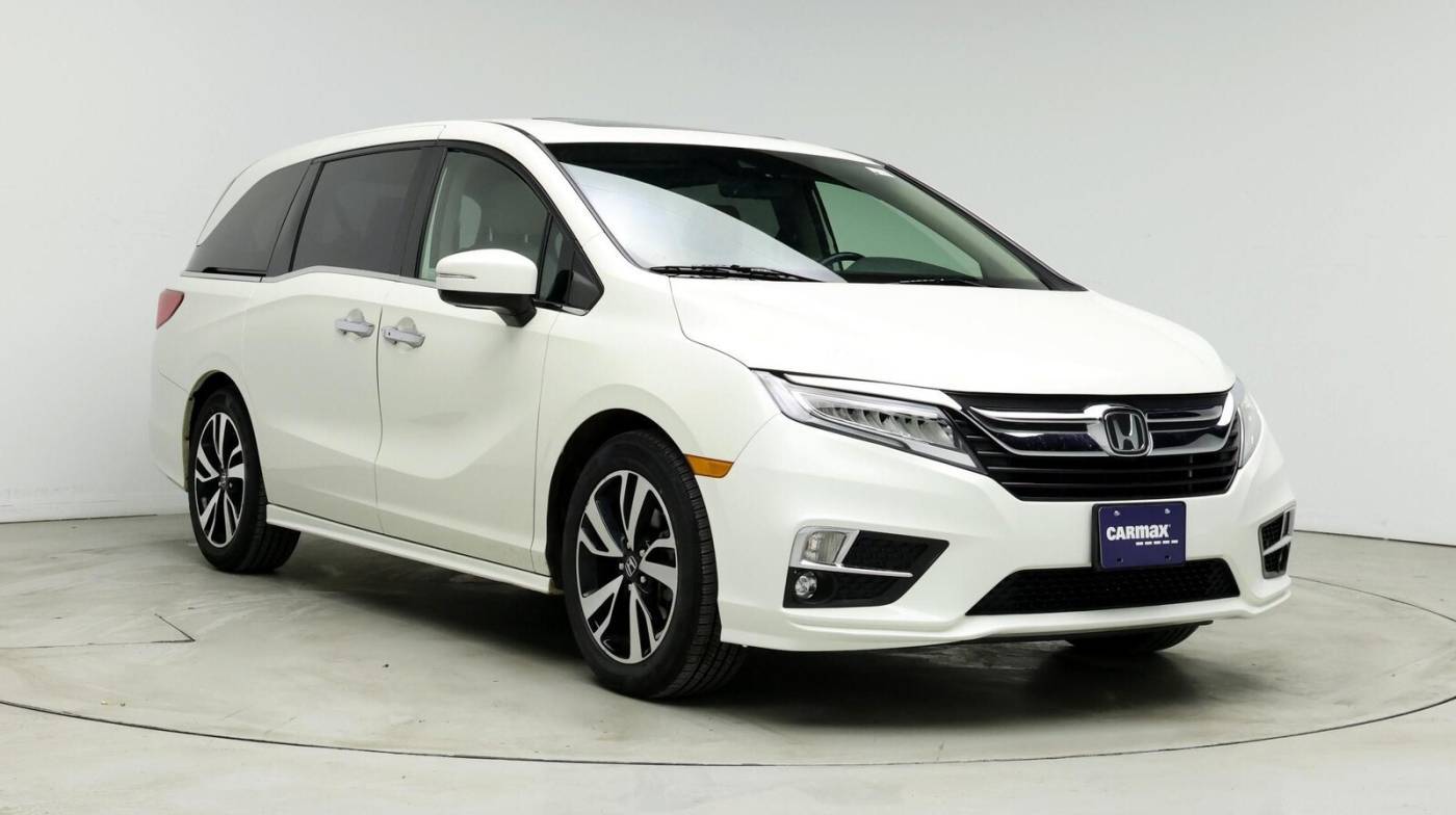 2019 Honda Odyssey Elite — Minivan — 73,246 mi — Naperville, IL
