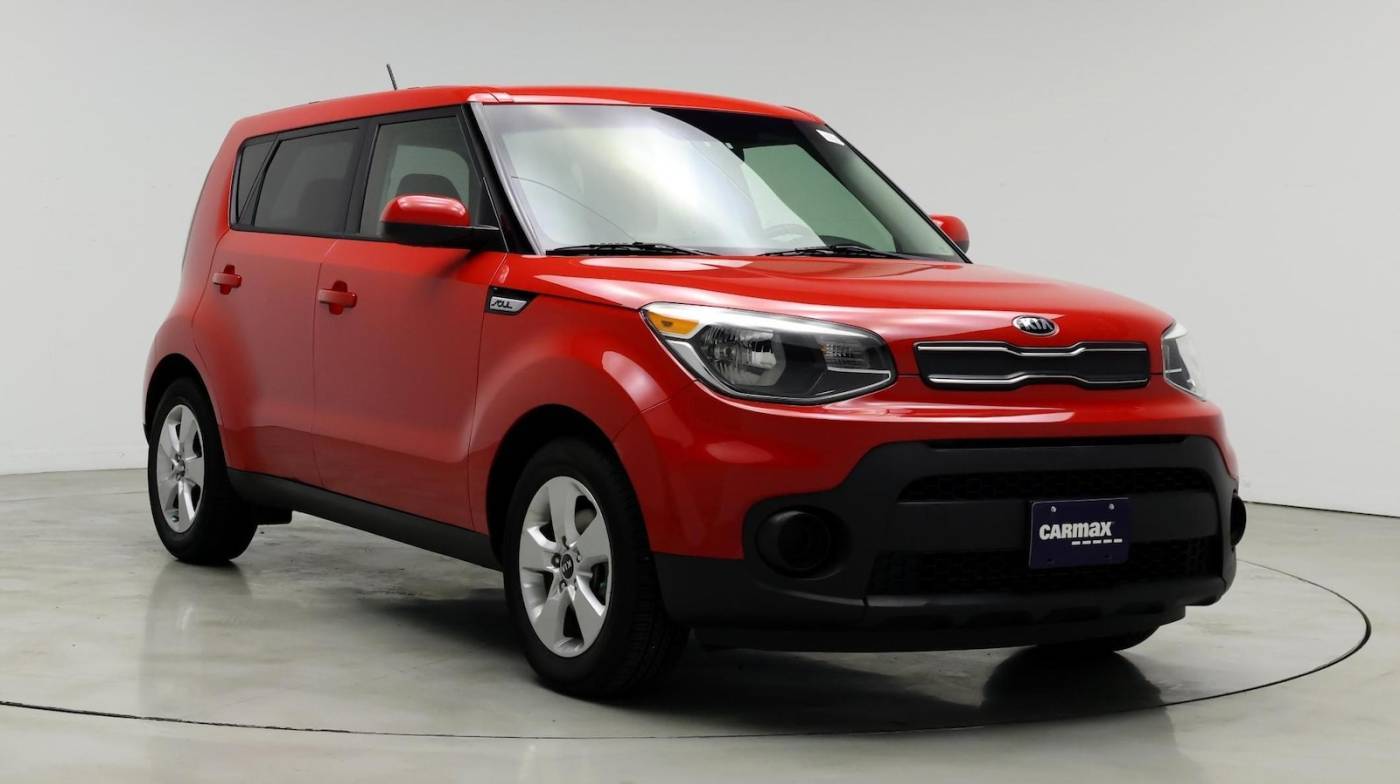 2019 Kia Soul Base — Hatchback — 17,894 mi — Naperville, IL