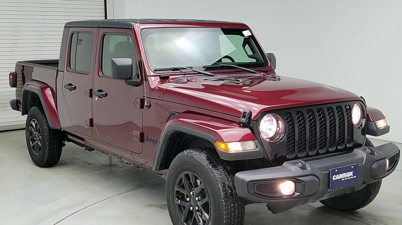2022 Jeep Gladiator Altitude — Pickup Truck — 18,340 mi — Naperville, IL