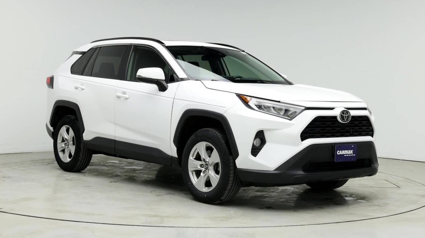 2021 Toyota RAV4 XLE — SUV — 69,271 mi — Naperville, IL