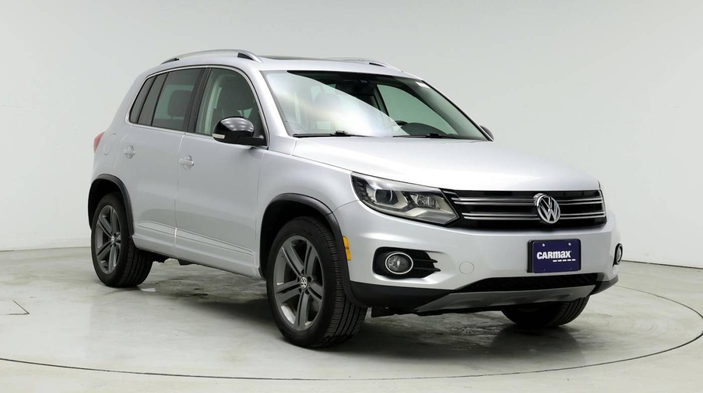2017 Volkswagen Tiguan Sport — SUV — 74,884 mi — Naperville, IL