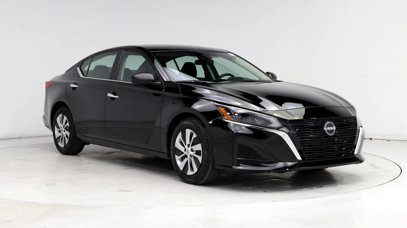 2024 Nissan Altima S — Sedan — 15,728 mi — Nashville, TN