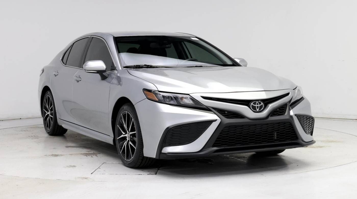 2023 Toyota Camry SE — Sedan — 22,969 mi — Nashville, TN