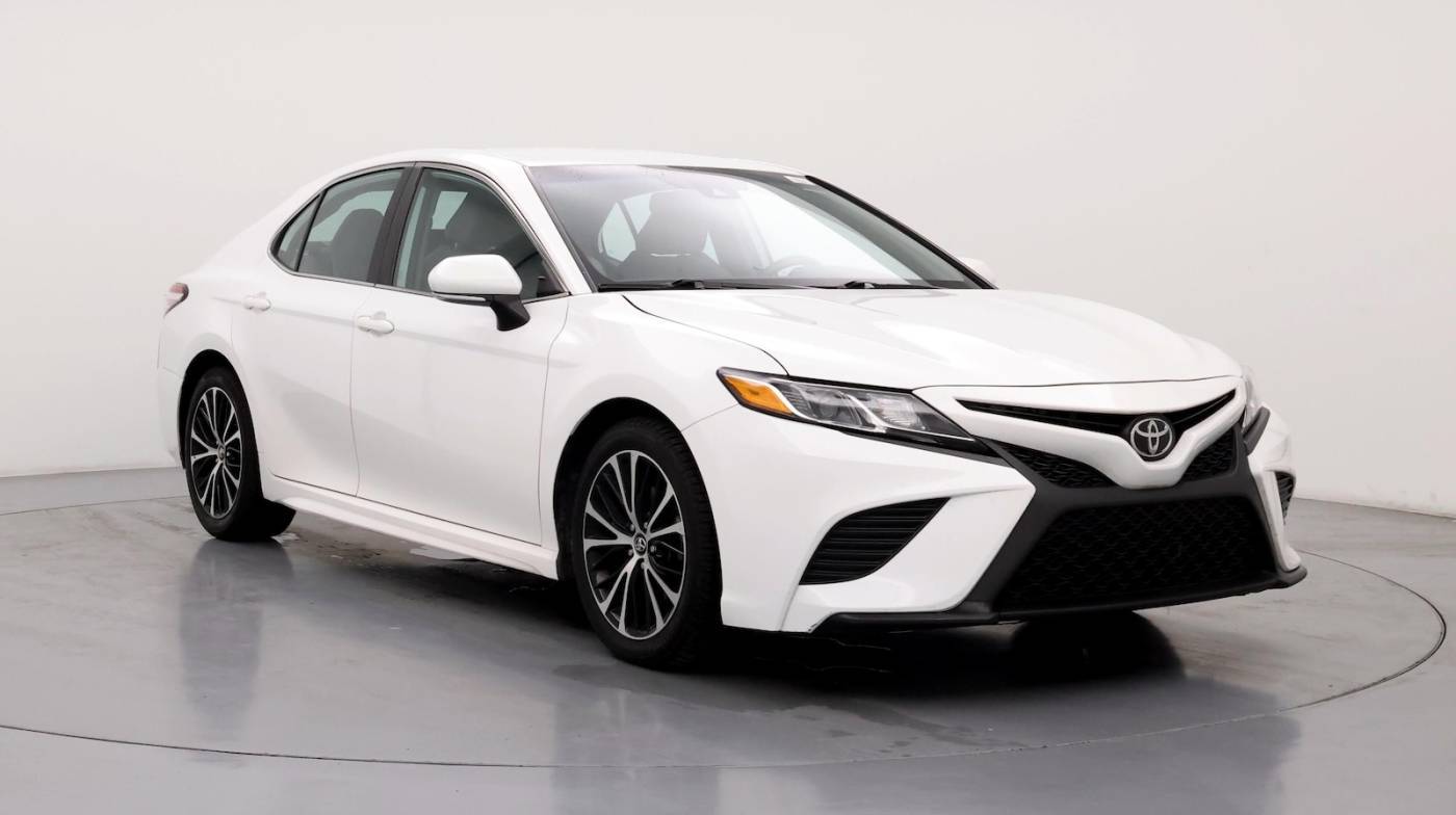 2020 Toyota Camry SE — Sedan — 72,302 mi — Nashville, TN