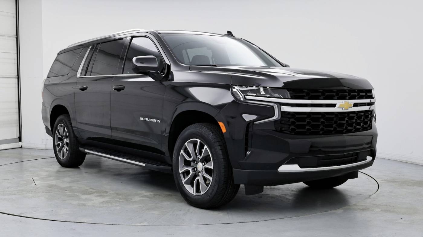 2023 Chevrolet Suburban LS — SUV — 30,708 mi — Newport News, VA