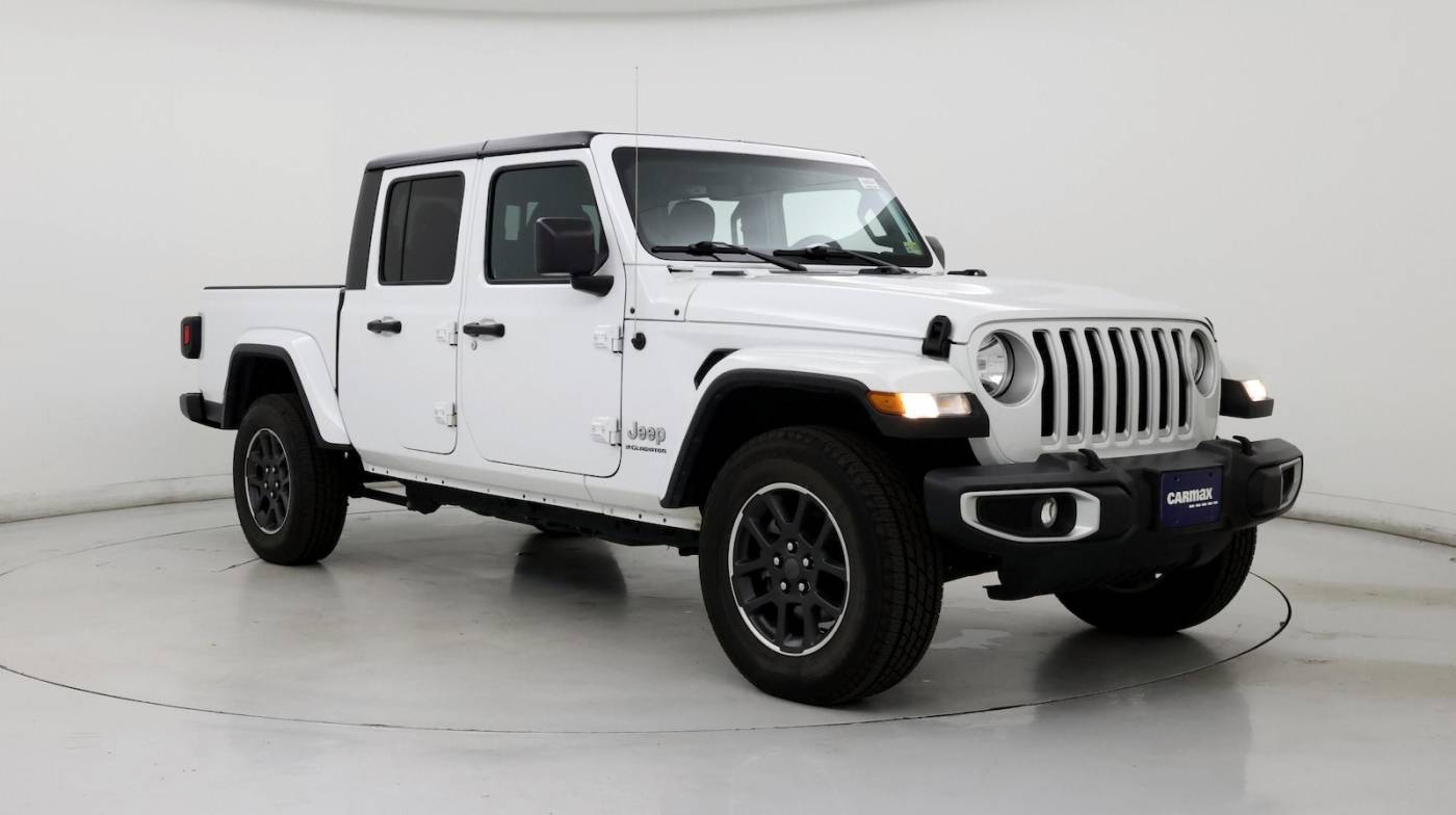 2023 Jeep Gladiator Overland — Pickup Truck — 54,784 mi — Newport News, VA