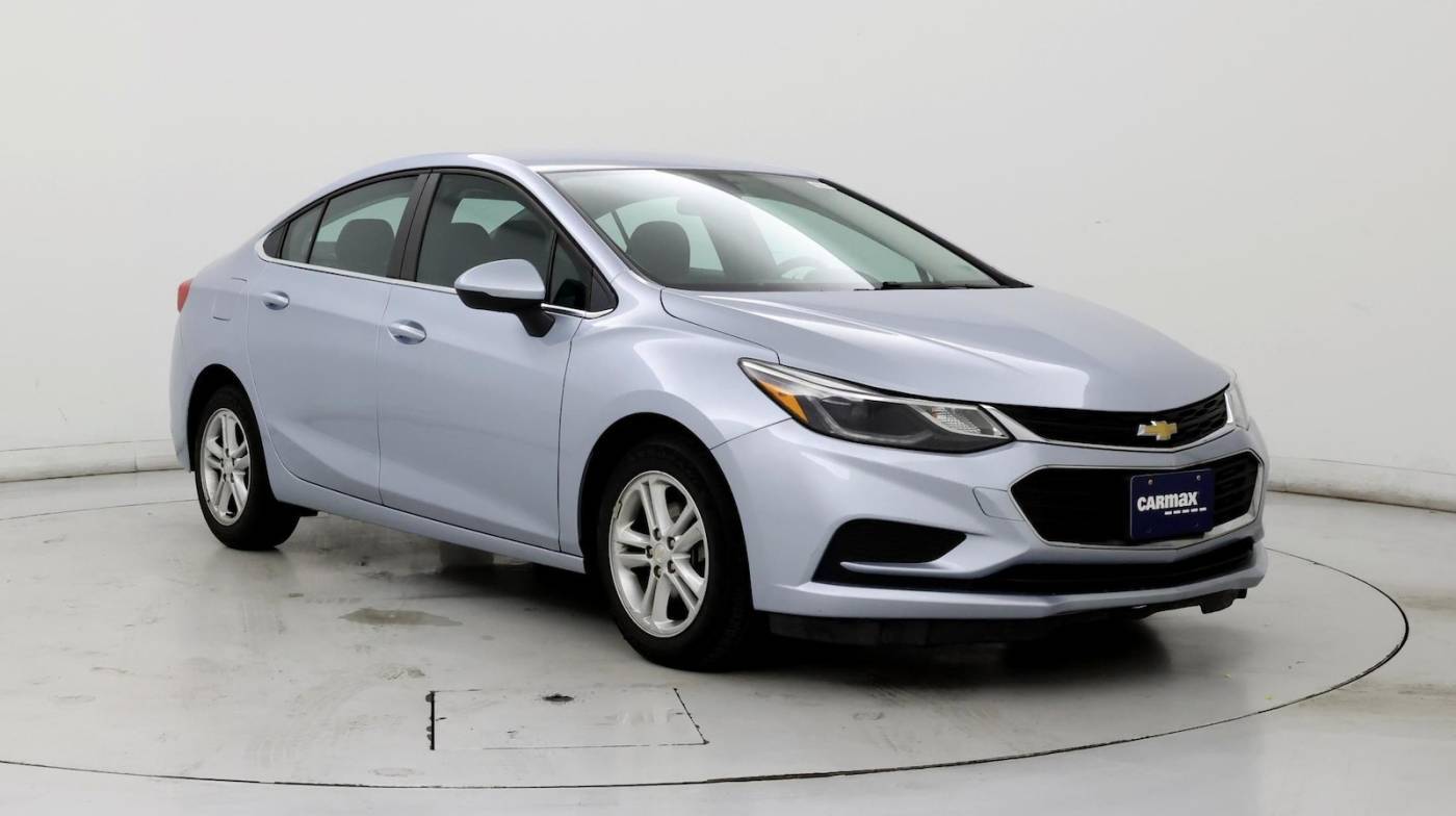 2017 Chevrolet Cruze LT — Sedan — 28,620 mi — Newport News, VA
