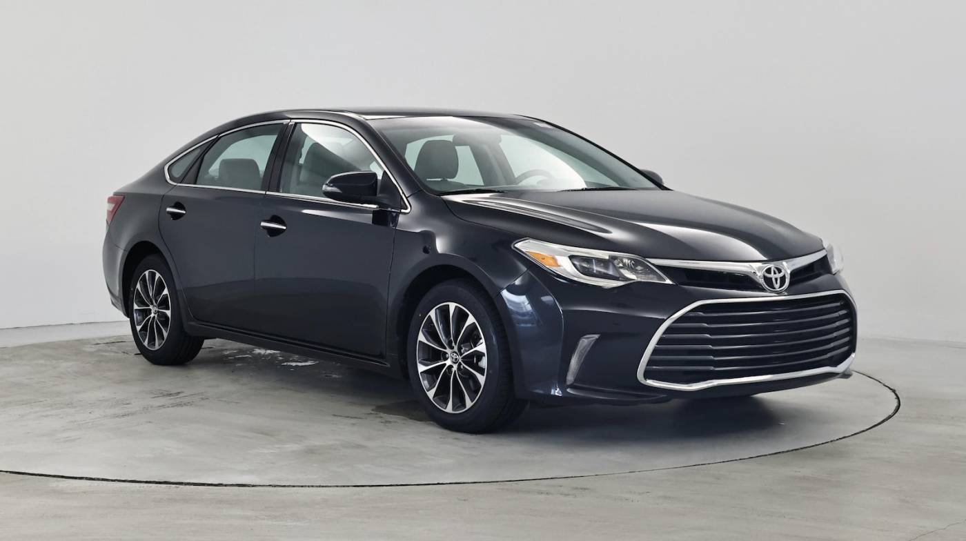 2016 Toyota Avalon XLE — Sedan — 50,068 mi — Norcross, GA