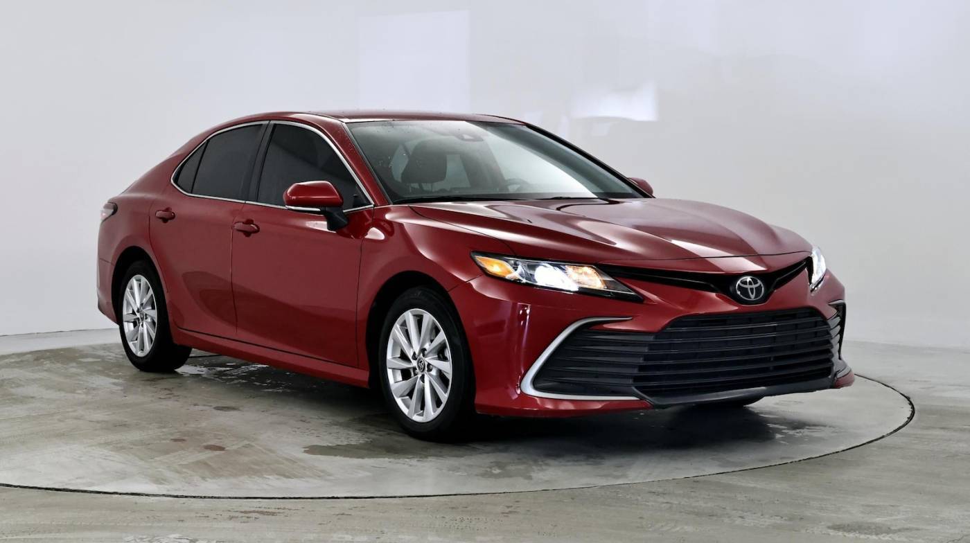 2023 Toyota Camry LE — Sedan — 18,274 mi — Norcross, GA